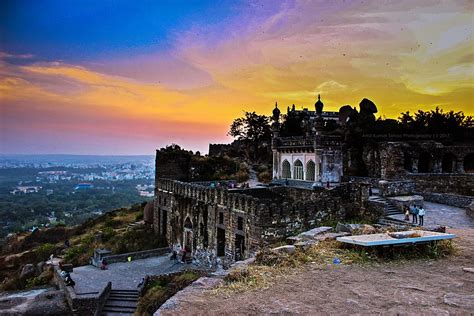  Das Golconda Fort - Ein steinernes Juwel voller Geschichte und Magie!