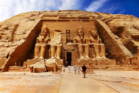  Die Tempel von Abu Simbel: Ein Reisewunder für die Ewigkeit!